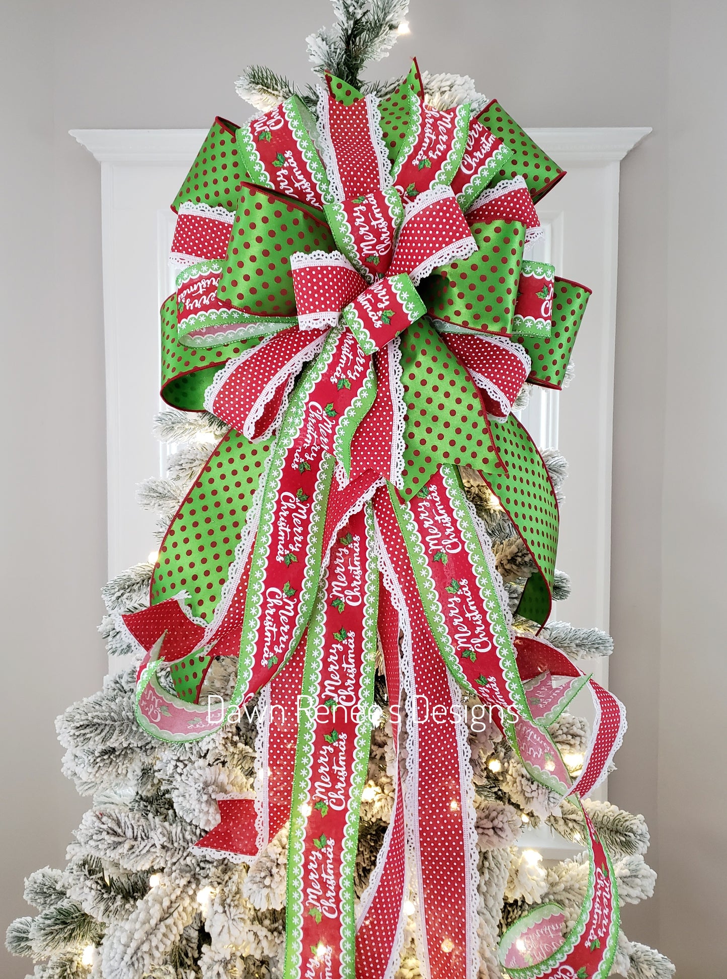 Polka Dot Christmas Tree Bow in Green Red White